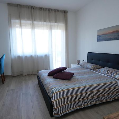 Panorama Vesuvius Affittacamere Guesthouse With Lift Near To Subway In Napoli Center Εξωτερικό φωτογραφία
